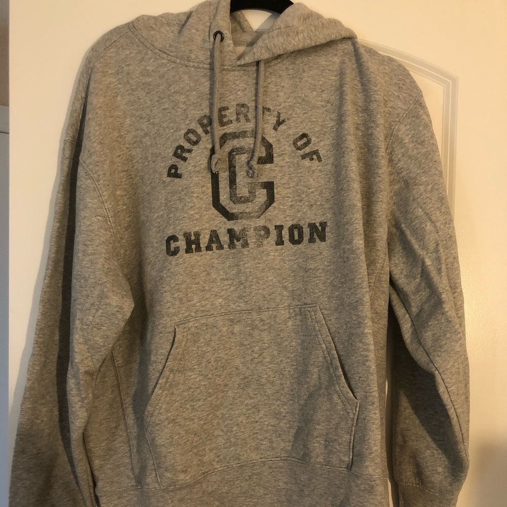 Super Comfy CHAMPION sweatshirt
